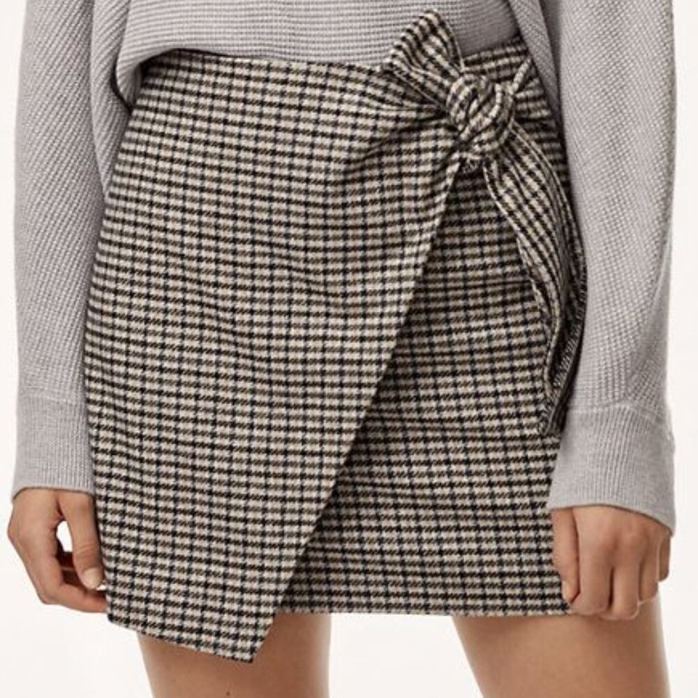 Aritzia Dorine Wrap Front Skirt in Grey/Black Plaid  - Size 0